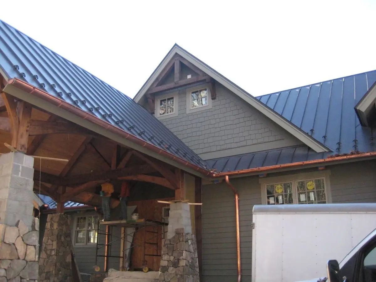 Craftsman Roofing team delivering quality roofing work in Jefferson Valley